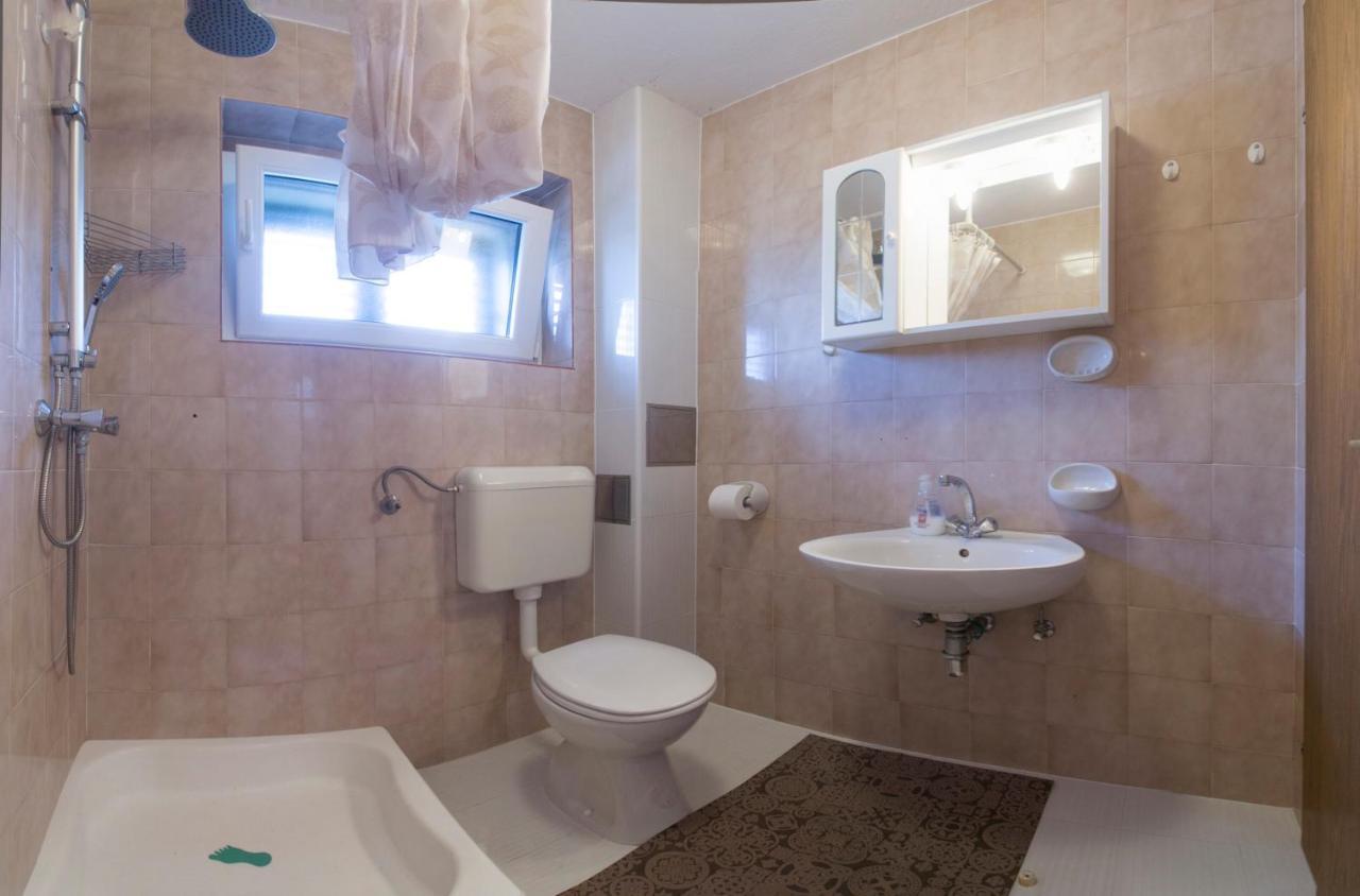 Apartments Ivana Sutivan ภายนอก รูปภาพ